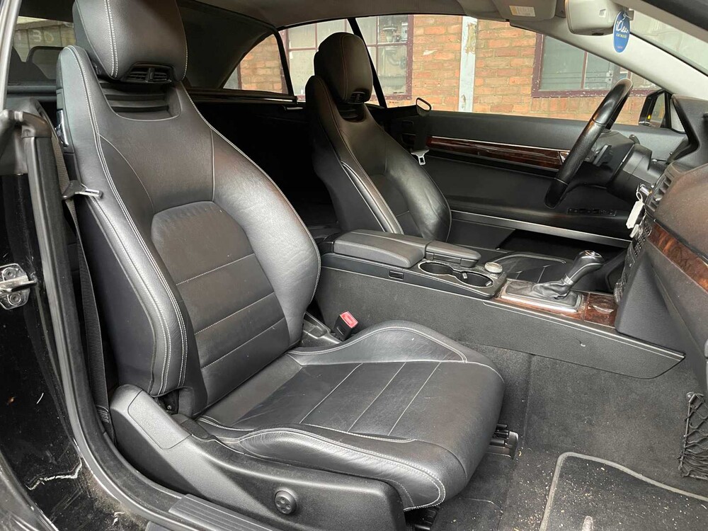 Mercedes-Benz E350 Cabriolet 3.5 V6 CGI Avantgarde 7G-Tronic Plus 306hp 2012 E-class, R-976-XF