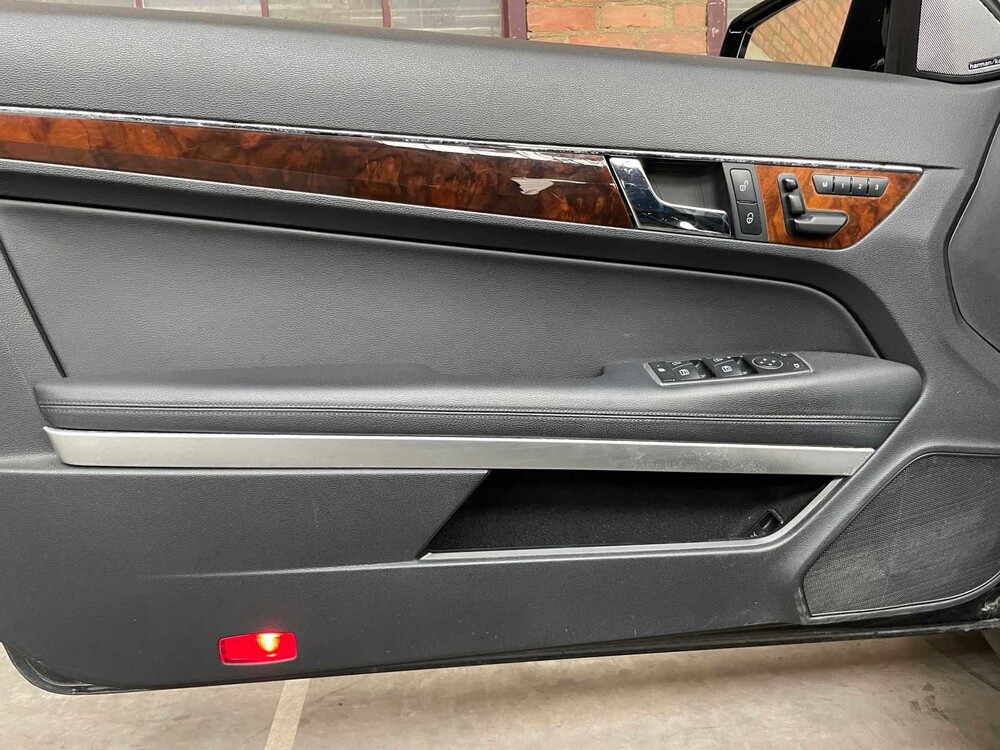 Mercedes-Benz E350 Cabriolet 3.5 V6 CGI Avantgarde 7G-Tronic Plus 306hp 2012 E-class, R-976-XF