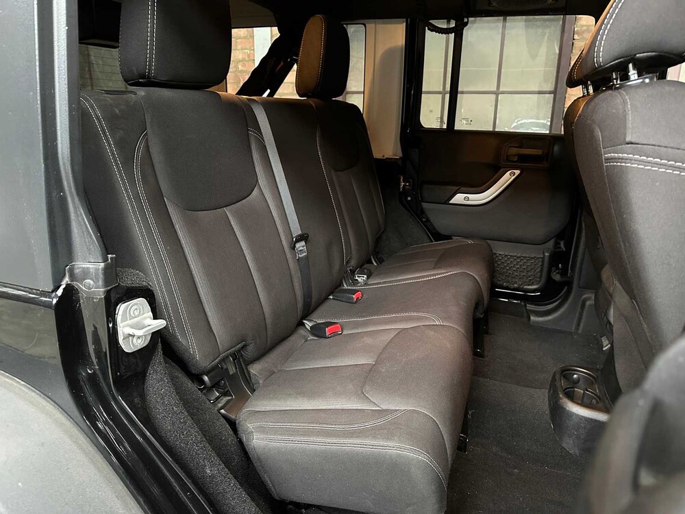 Jeep Wrangler Unlimited 3.6 V6 Polar 4x4 JK Unlimited Rubicon 350hp 2014, TK-763-L