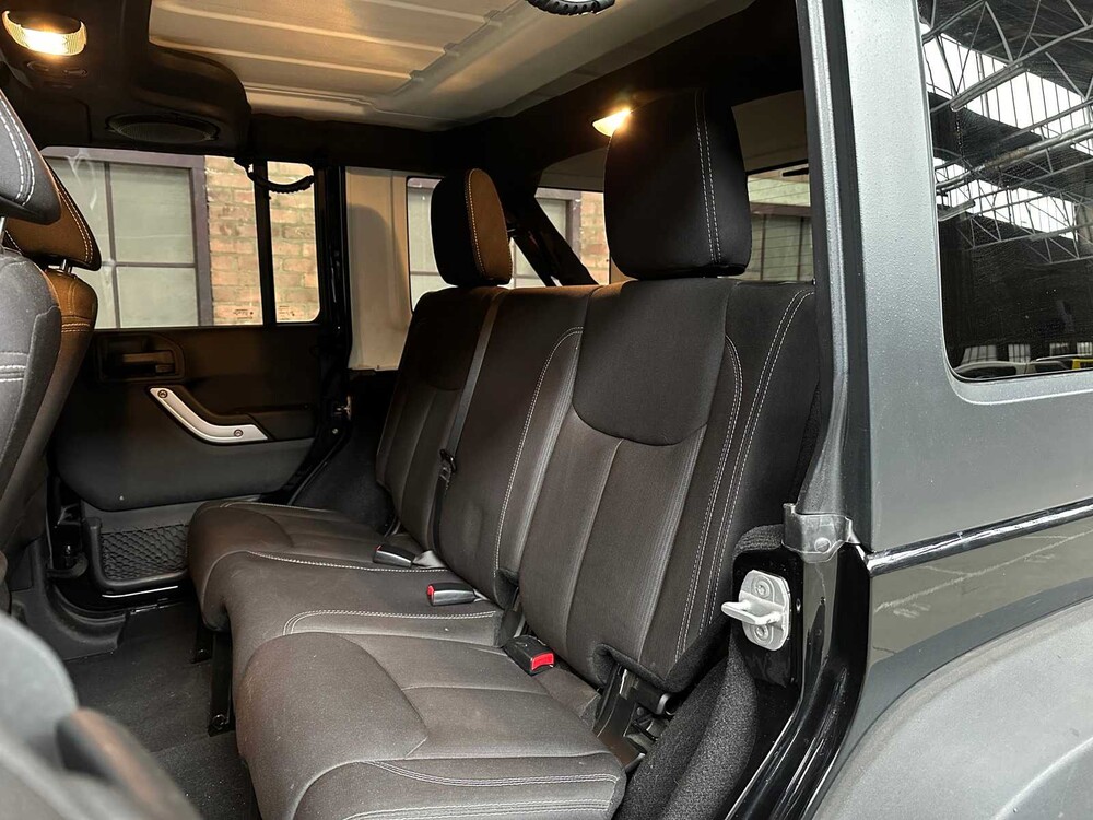 Jeep Wrangler Unlimited 3.6 V6 Polar 4x4 JK Unlimited Rubicon 350hp 2014, TK-763-L