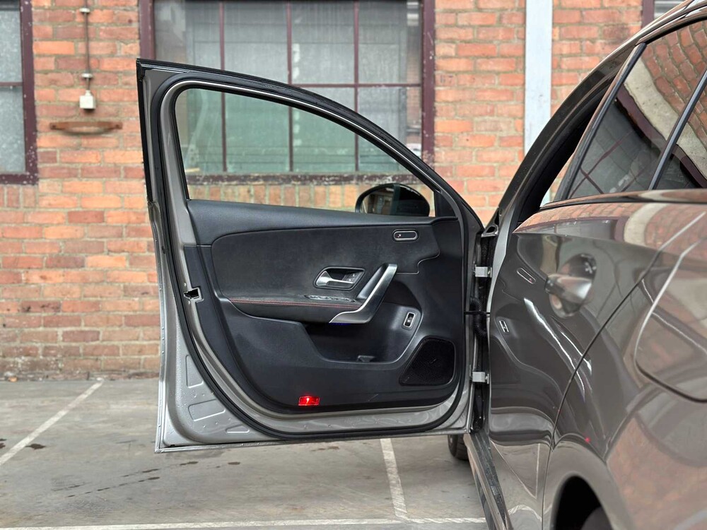 Mercedes-Benz A220 AMG 4Matic Premium Plus 190hp 2019 A-class, N-806-VB