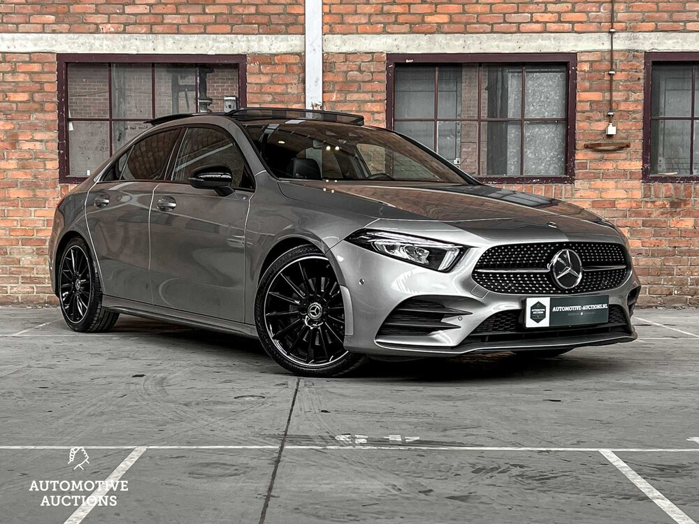 Mercedes-Benz A220 AMG 4Matic Premium Plus 190hp 2019 A-class, N-806-VB