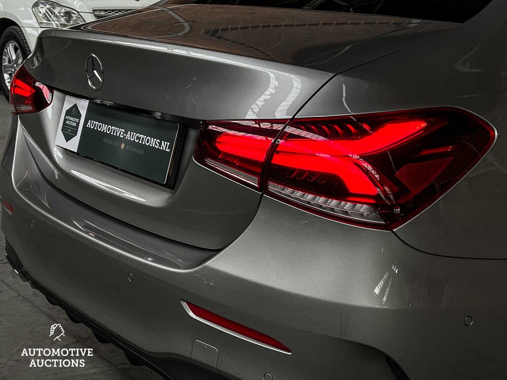 Mercedes-Benz A220 AMG 4Matic Premium Plus 190hp 2019 A-class, N-806-VB