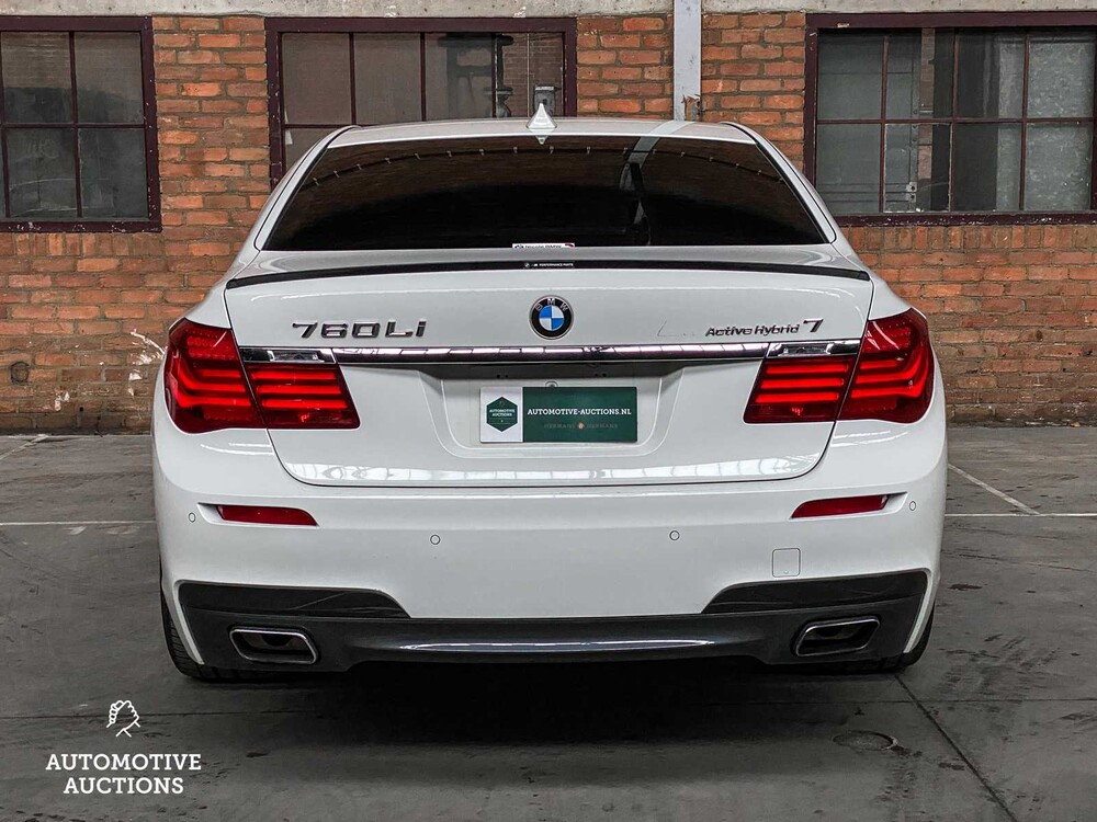 BMW ActiveHybrid7 M-Sport 3.0 L6 354hp 2014