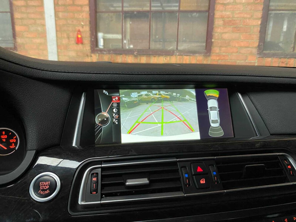 BMW ActiveHybrid7 M-Sport 3.0 L6 354hp 2014