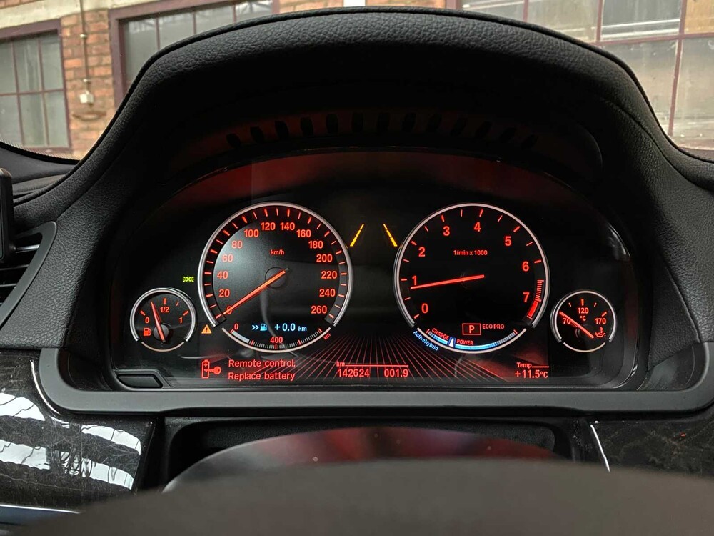 BMW ActiveHybrid7 M-Sport 3.0 L6 354hp 2014