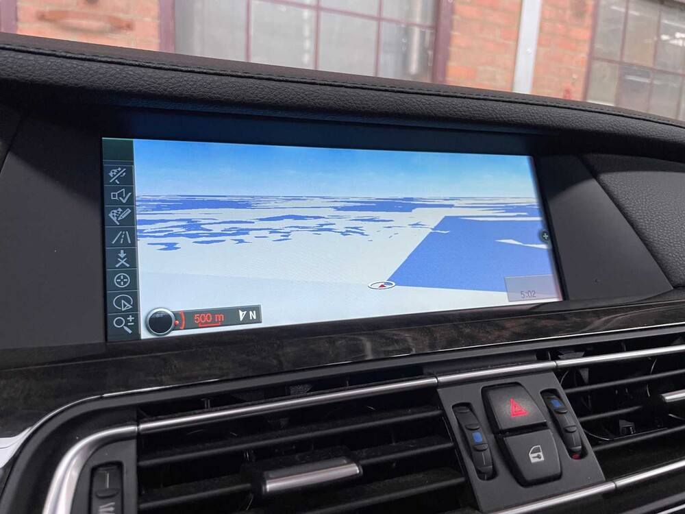 BMW ActiveHybrid 7 F04 4.4 V8 465PS 2011