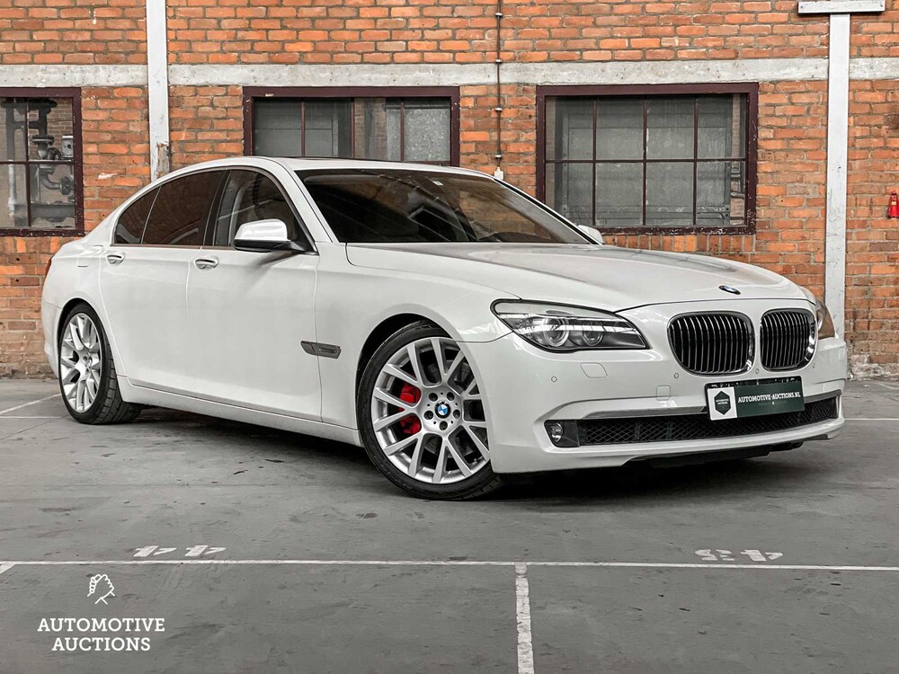 BMW ActiveHybrid 7 F04 4.4 V8 465PS 2011