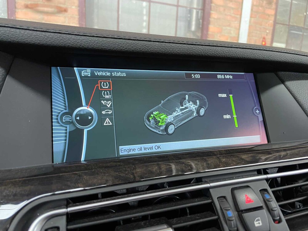 BMW ActiveHybrid 7 F04 4.4 V8 465PS 2011