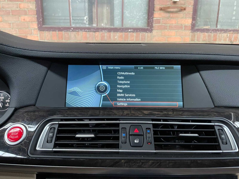 BMW ActiveHybrid 7 F04 4.4 V8 465PS 2011