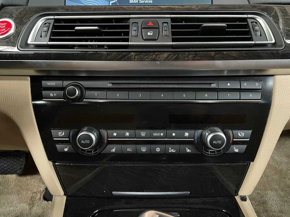 BMW ActiveHybrid 7 F04 4.4 V8 465PS 2011