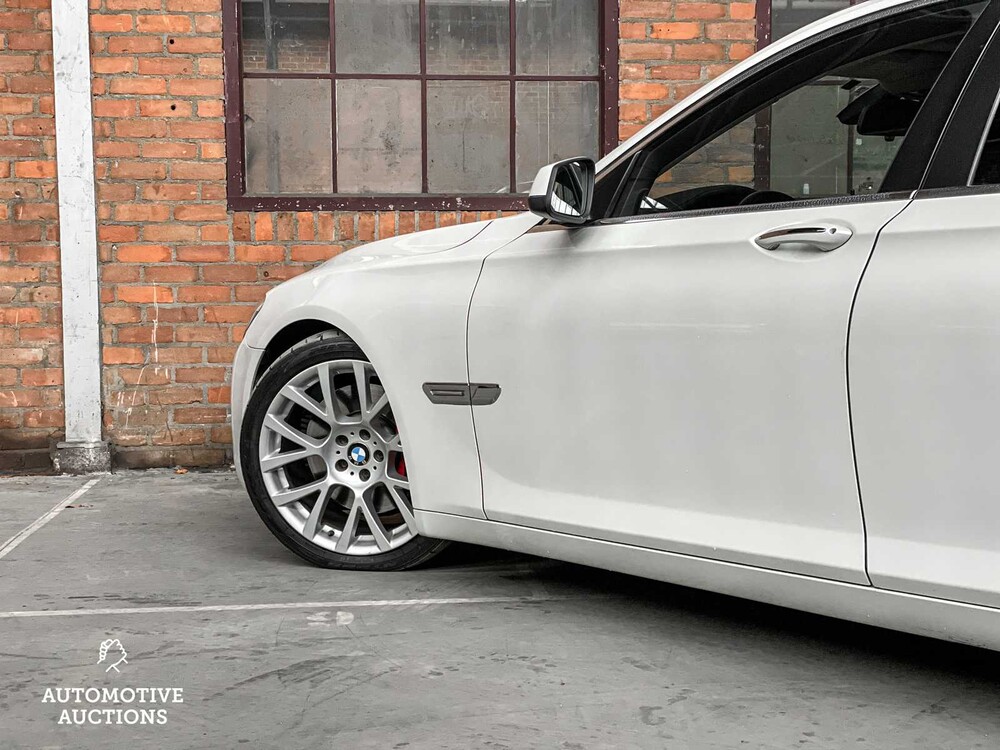 BMW ActiveHybrid 7 F04 4.4 V8 465PS 2011