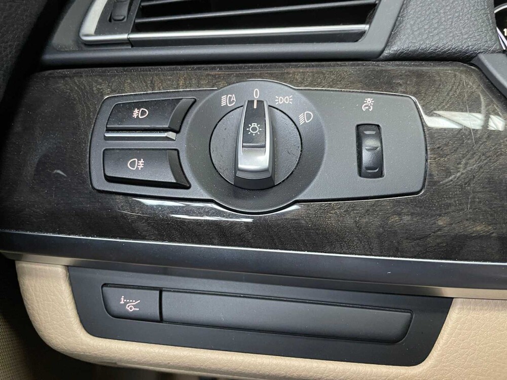 BMW ActiveHybrid 7 F04 4.4 V8 465PS 2011