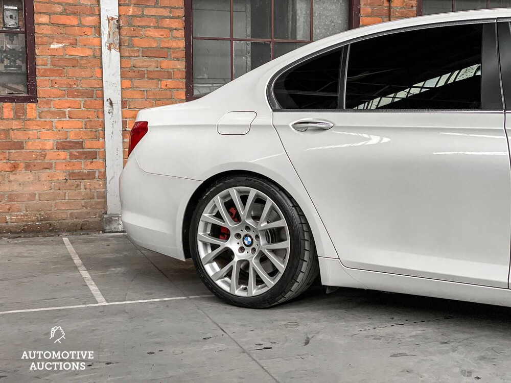 BMW ActiveHybrid 7 F04 4.4 V8 465PS 2011