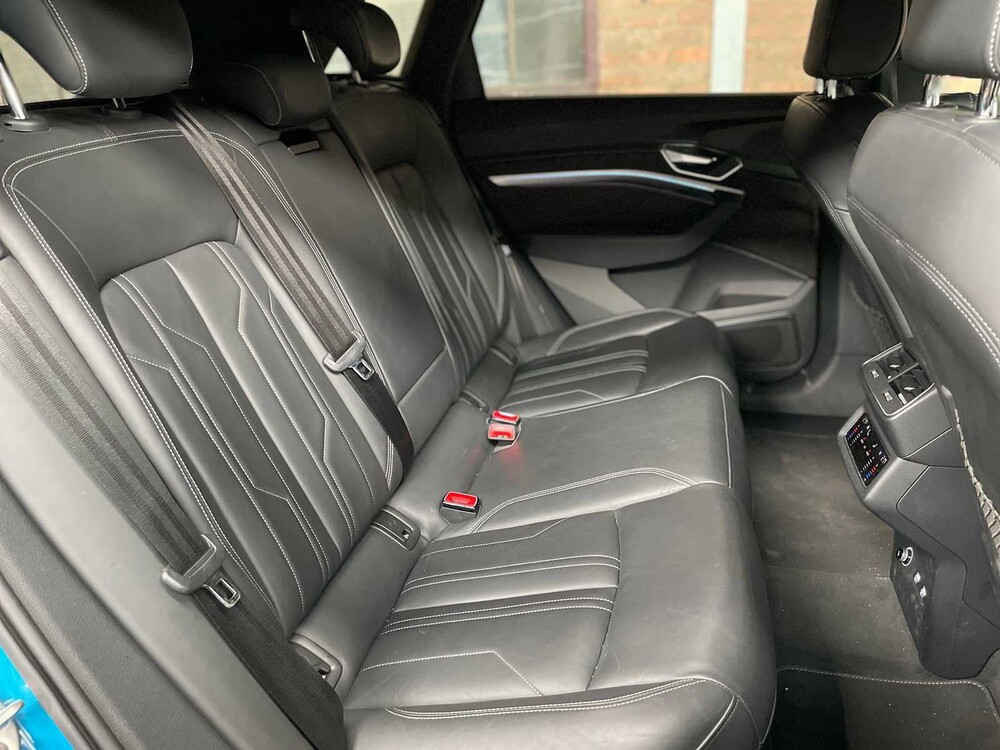 Audi E-Tron 55 Quattro 360hp 2018 ORIG-NL, XH-616-L