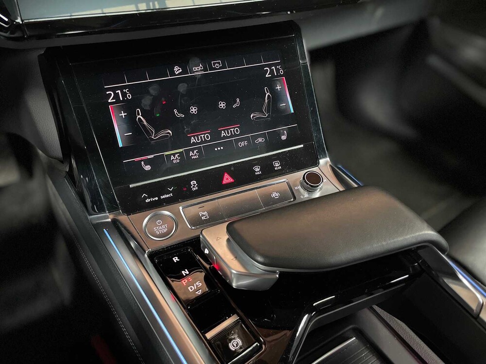 Audi E-Tron 55 Quattro 360hp 2018 ORIG-NL, XH-616-L