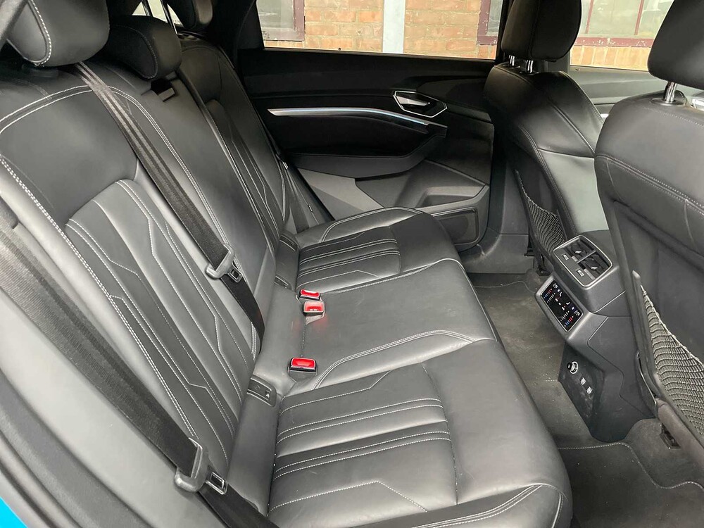 Audi E-Tron 55 Quattro 360hp 2018 ORIG-NL, XH-616-L