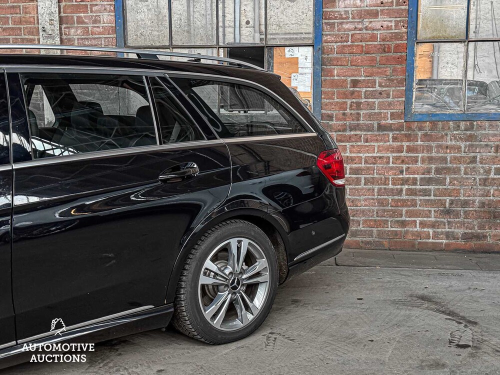 Mercedes-Benz E200 Estate Avantgarde 184hp 2016 E-class -Orig. NL-, R-110-TS