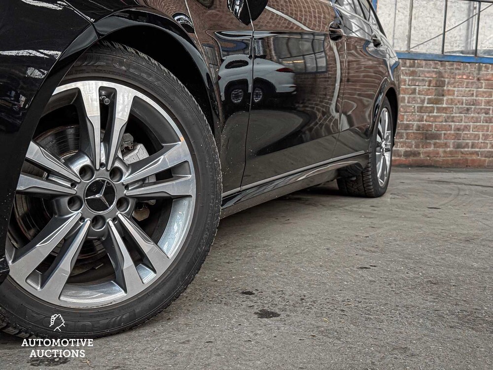 Mercedes-Benz E200 Estate Avantgarde 184hp 2016 E-class -Orig. NL-, R-110-TS
