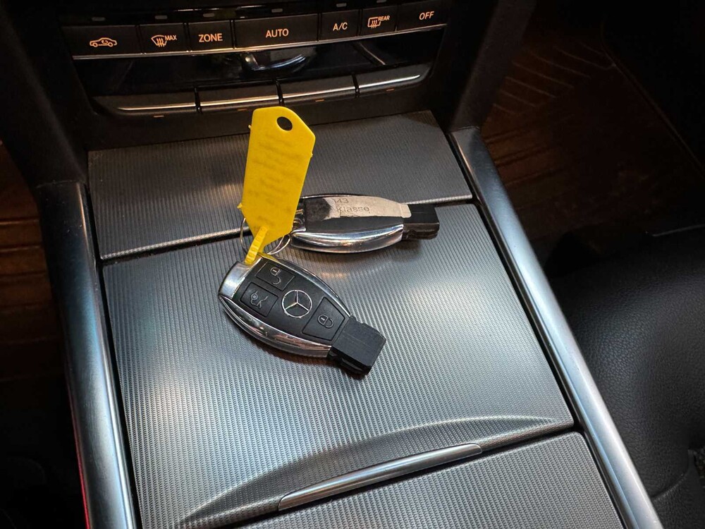 Mercedes-Benz E200 Estate Avantgarde 184hp 2016 E-class -Orig. NL-, R-110-TS