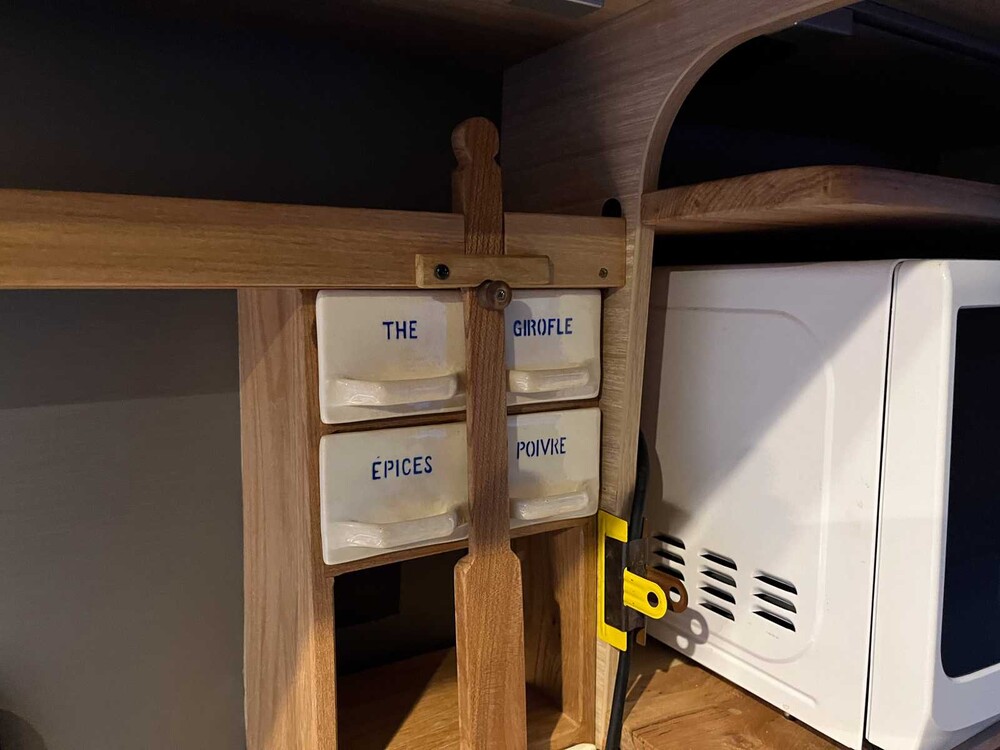 Citroen Possl Trenta 640 140hp 2020