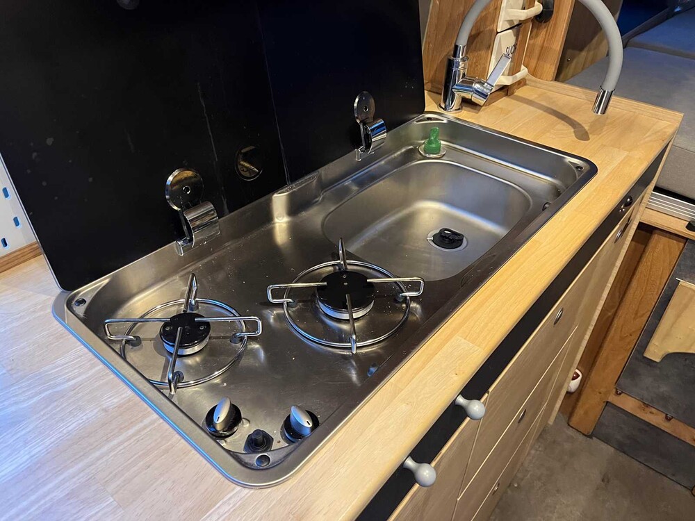 Citroen Possl Trenta 640 140hp 2020