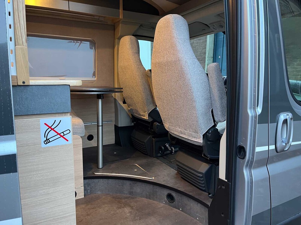 Citroen Possl Trenta 640 140hp 2020