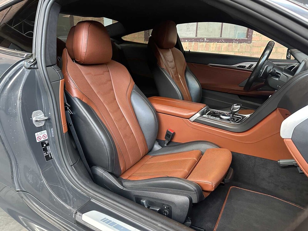 BMW M850i xDrive High Executive M-Performance 4.4 V8 8-serie 530hp 2020 ORIG-UK, H-406-DG