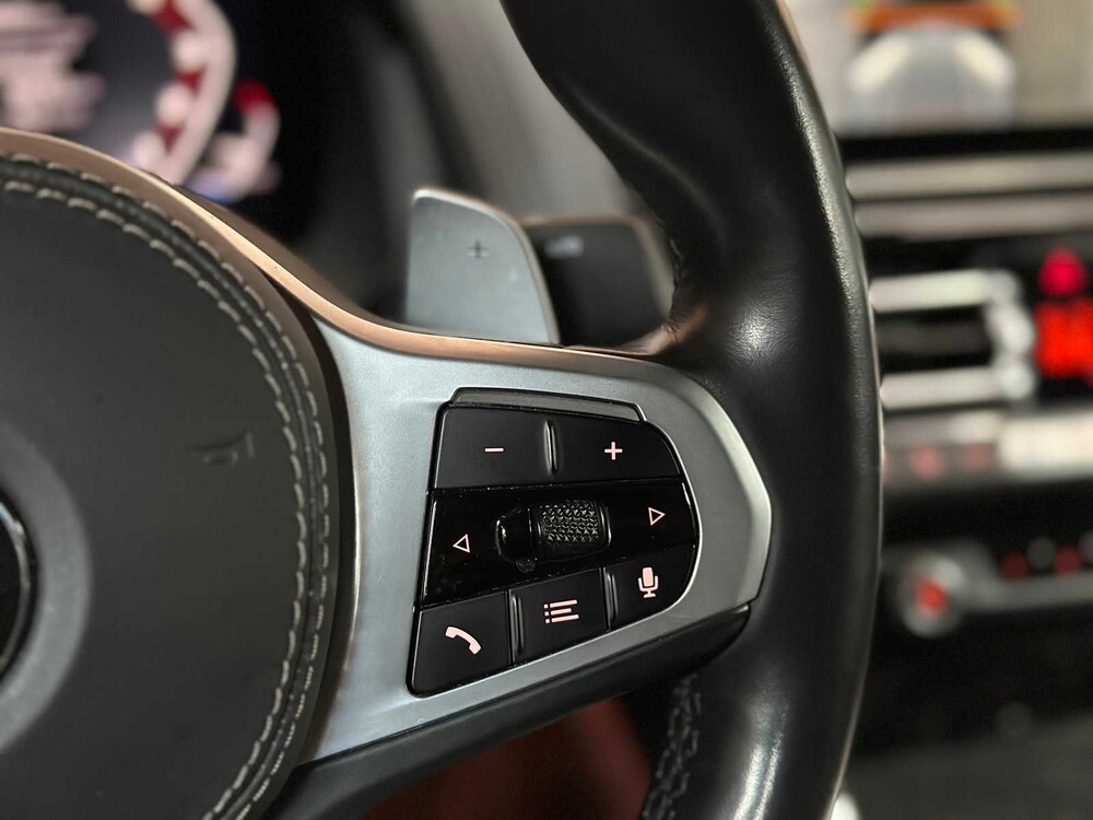 BMW M850i xDrive High Executive M-Performance 4.4 V8 8-serie 530hp 2020 ORIG-UK, H-406-DG