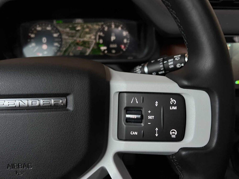 Land Rover Defender P400e SE Hybrid 404hp 2023 -Manufacturer's Warranty-