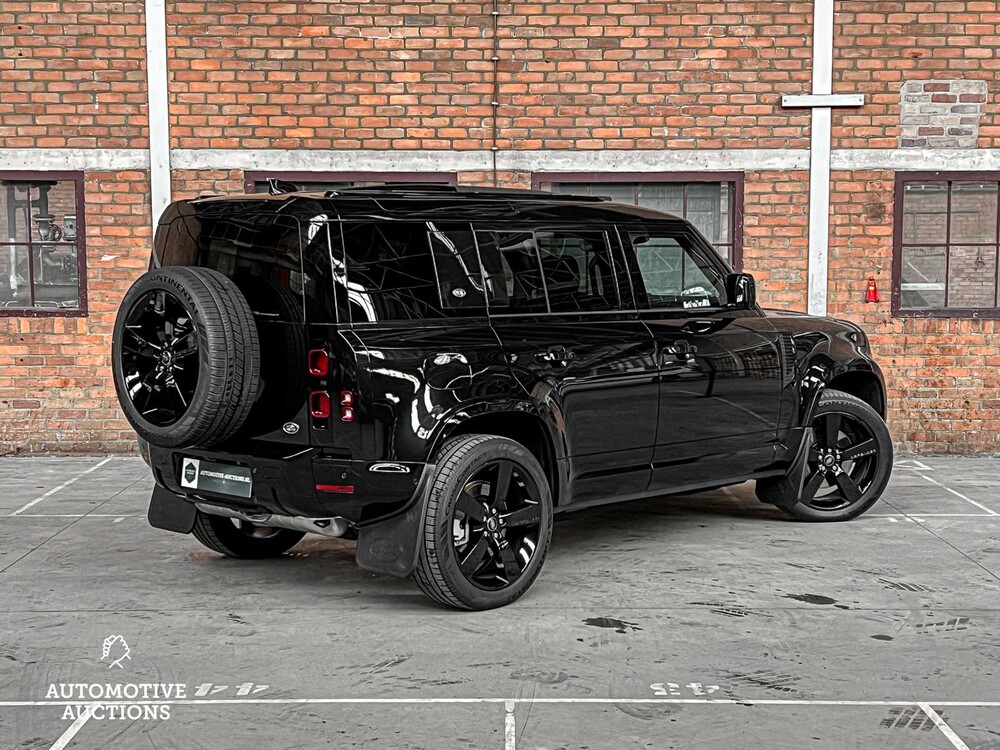 Land Rover Defender P400e SE Hybrid 404hp 2023 -Manufacturer's Warranty-