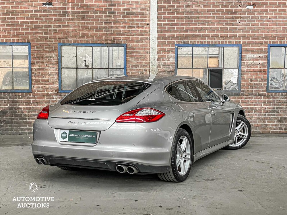 Porsche Panamera S 4.8 V8 400hp 2010