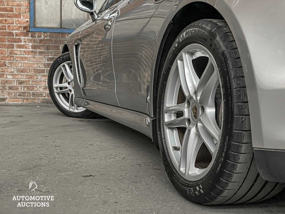 Porsche Panamera S 4.8 V8 400hp 2010