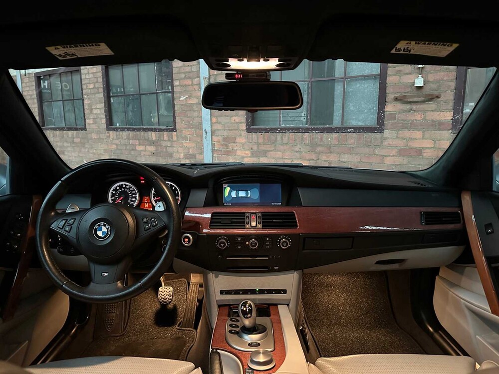 BMW M5 E60 5.0 V10 507hp 2006 -Youngtimer-