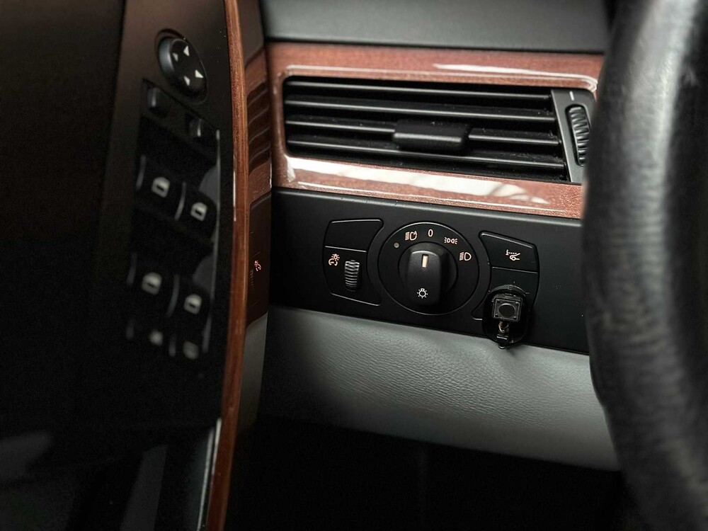 BMW M5 E60 5.0 V10 507hp 2006 -Youngtimer-