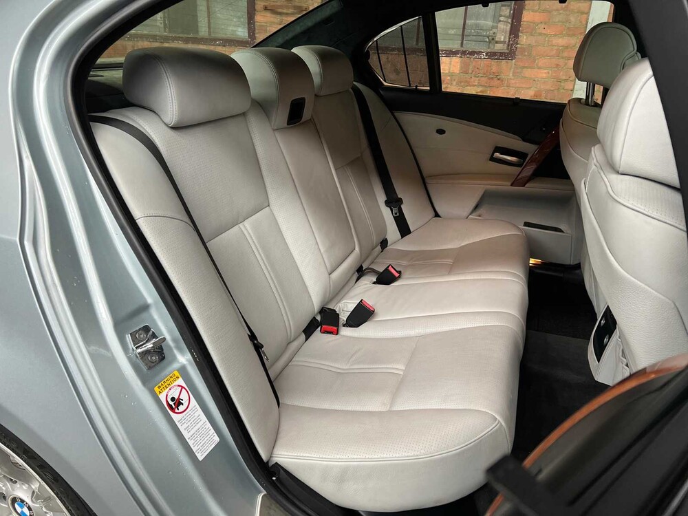 BMW M5 E60 5.0 V10 507hp 2006 -Youngtimer-