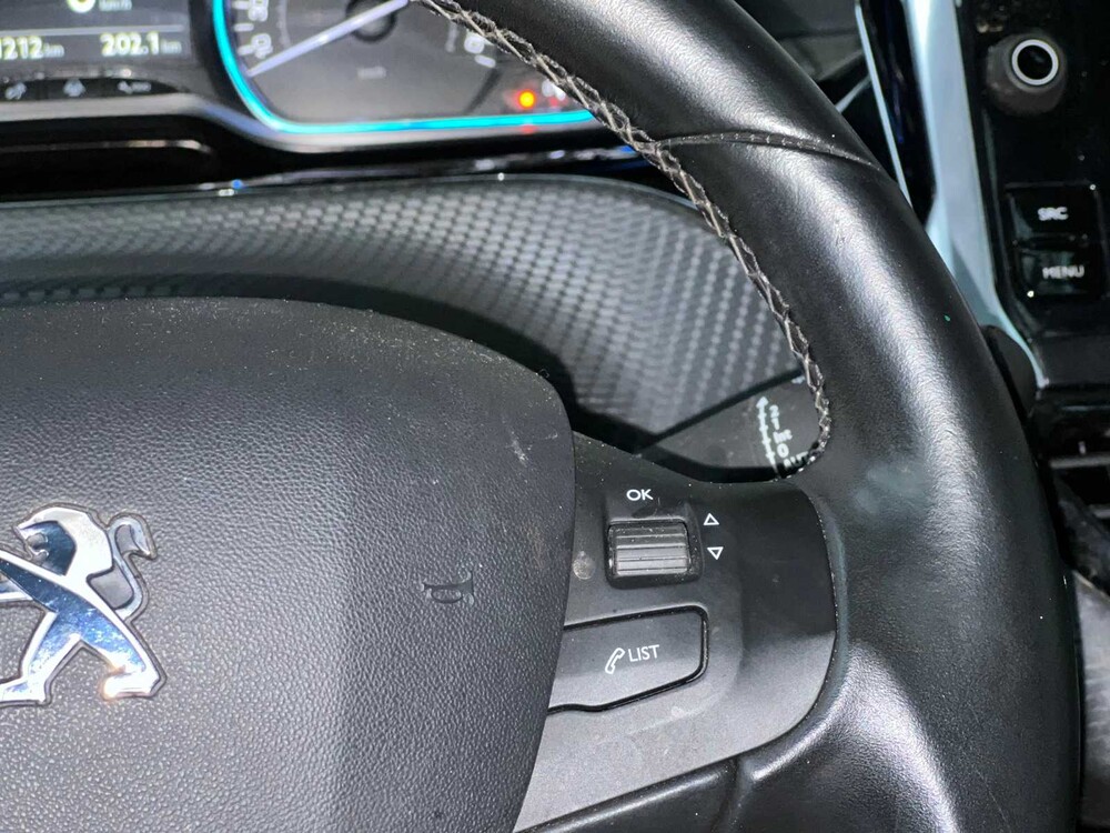 Peugeot 2008 1.2 PureTech Allure 110PS 2016 -Orig. -NL-, KB-432-R