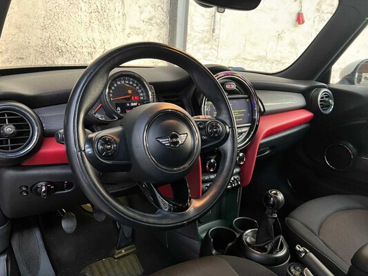 Mini Cooper Chili 1.5 136pk 2014, 2-XSH-13