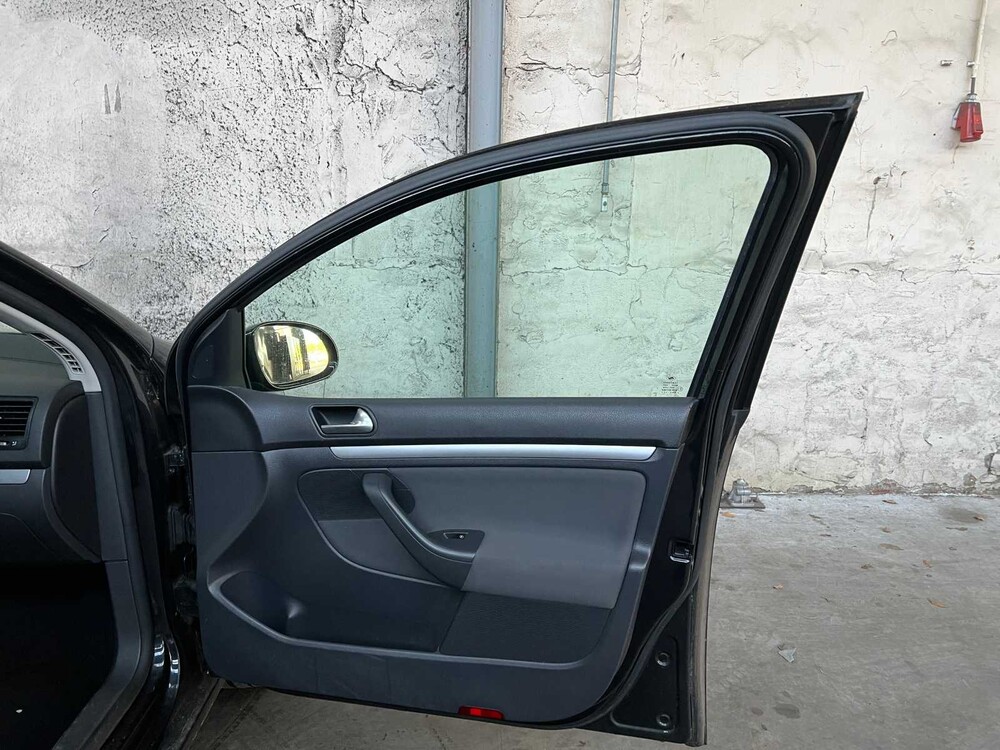 Volkswagen Golf 1.6 FSI Optive 4 116hp 2007 -Orig. NL-, 06-TR-HB