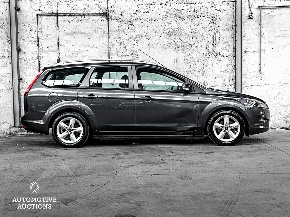 Ford Focus Kombi 1.6 Comfort 101PS 2010 -Orig. NL-, 84-NBN-1