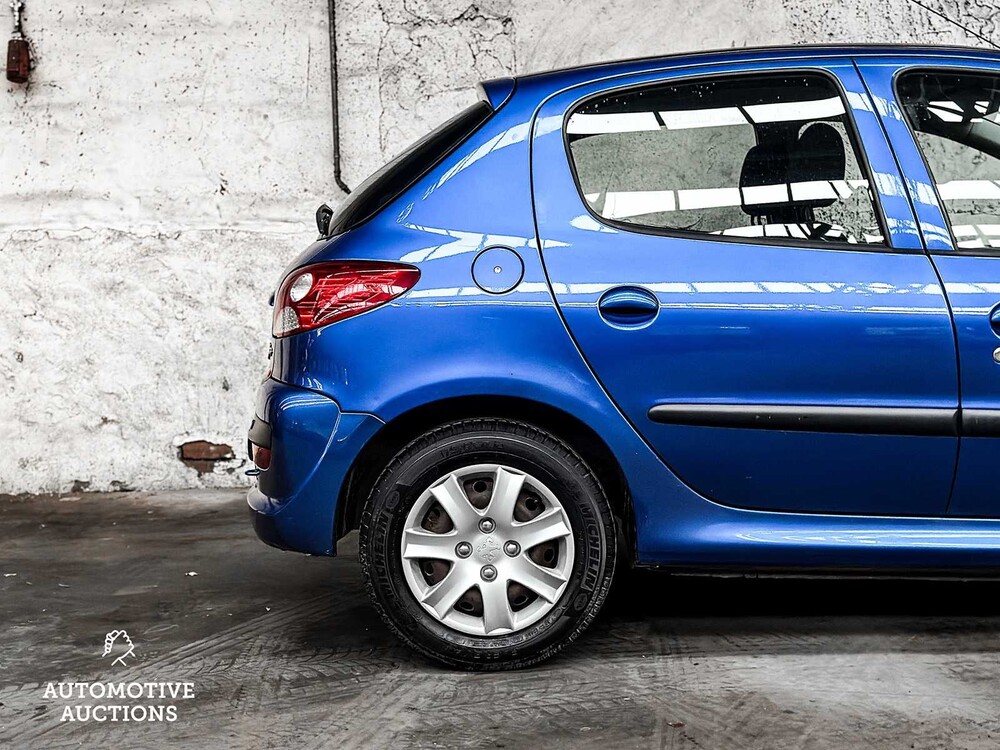 Peugeot 206 + 1.4 XS 75PS 2010 -Orig. GB-, 61-KLS-8