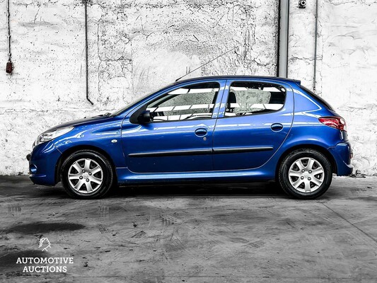 Peugeot 206 + 1.4 XS 75PS 2010 -Orig. GB-, 61-KLS-8