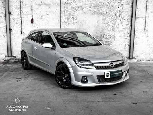 Opel Astra GTC 2.0 T OPC 2009, RB-172-H