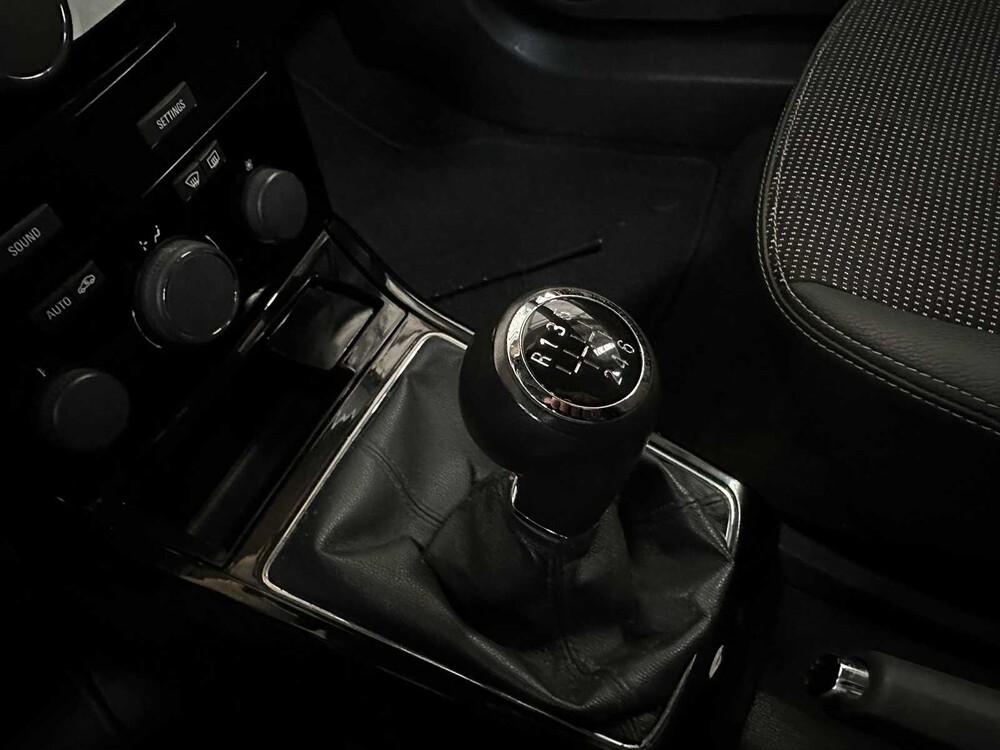 Opel Corsa 1.2 16V 111 Edition 86PS 2010 -Orig. GB-, 75-LVG-9