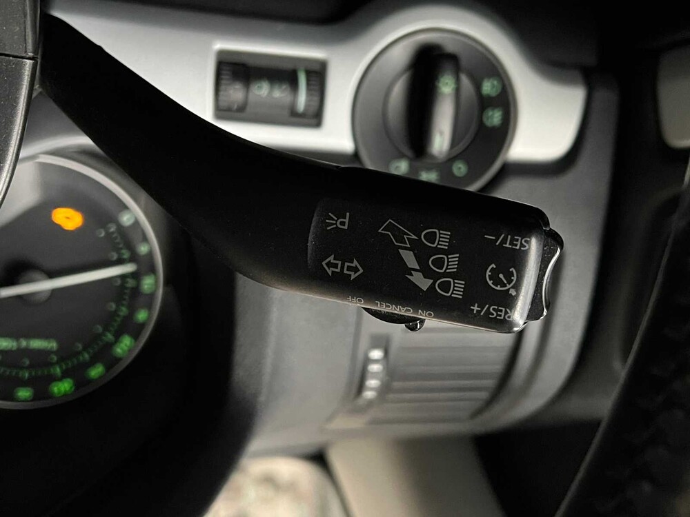 Skoda Octavia 1.6 Classic 102PS 2009 -Orig. EN-, 95-HKL-9