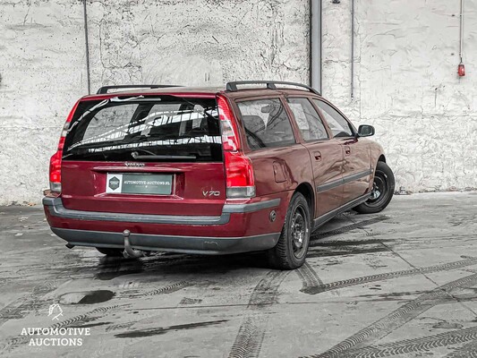 Volvo V70 2.4 Edition II 140hp 2003, 42-ZH-DT