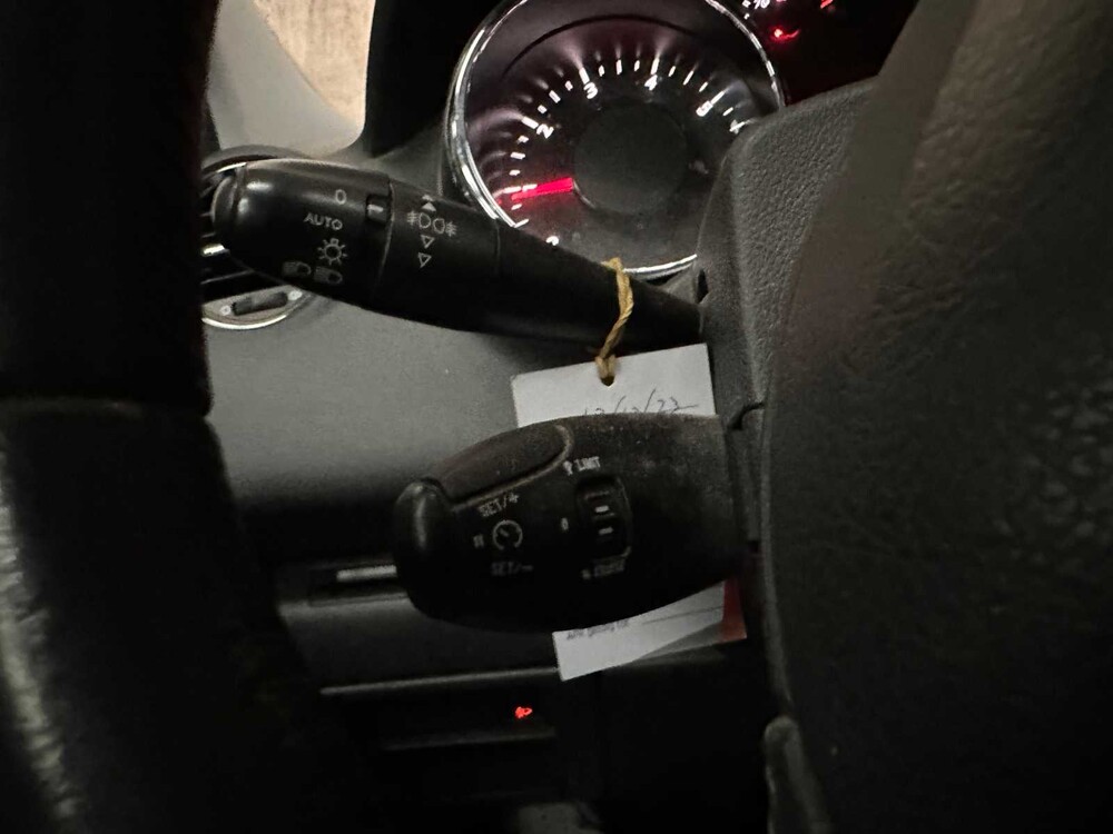 Peugeot 5008 1.6 VTi ST 5p. 120PS 2010 -Orig. NL-, 36-NSP-8