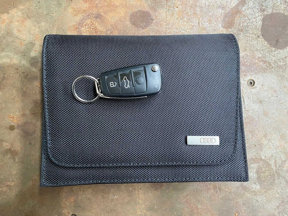 Audi A3 1.6 Attraction -Facelift- 102hp 2010, HN-388-R