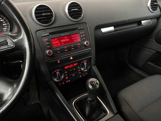 Audi A3 1.6 Attraction -Facelift- 102hp 2010, HN-388-R