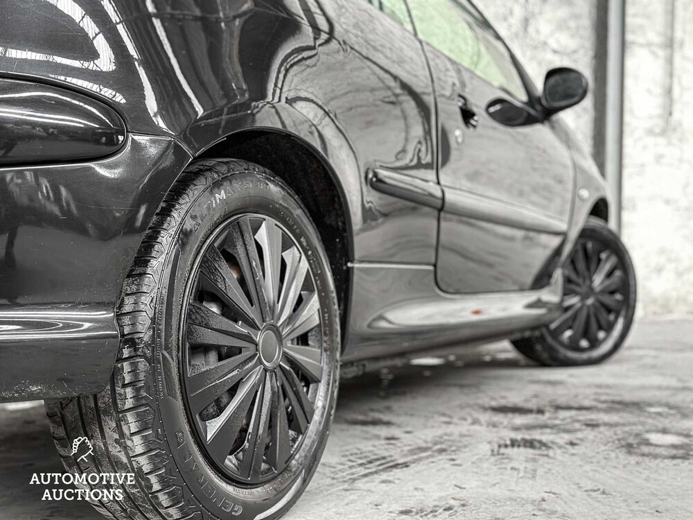 Peugeot 206 CC 1.6-16V 109PS 2006, SF-991-Z